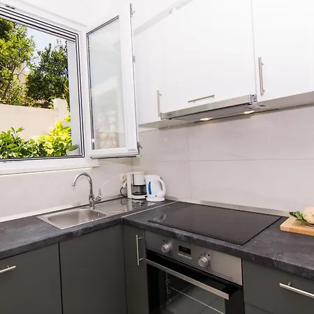 Apartman Mlacic *