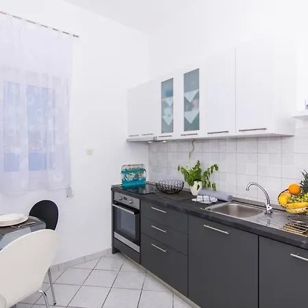 Apartment Mlacic Donji Okrug (Ciovo)