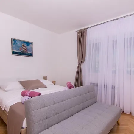 Mlacic Lägenhet Donji Okrug (Ciovo)