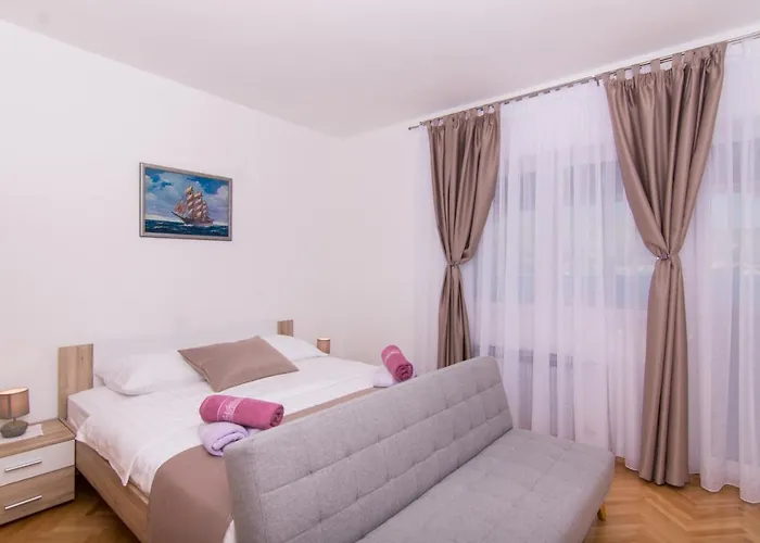Lejlighed Mlacic Donji Okrug (Ciovo)